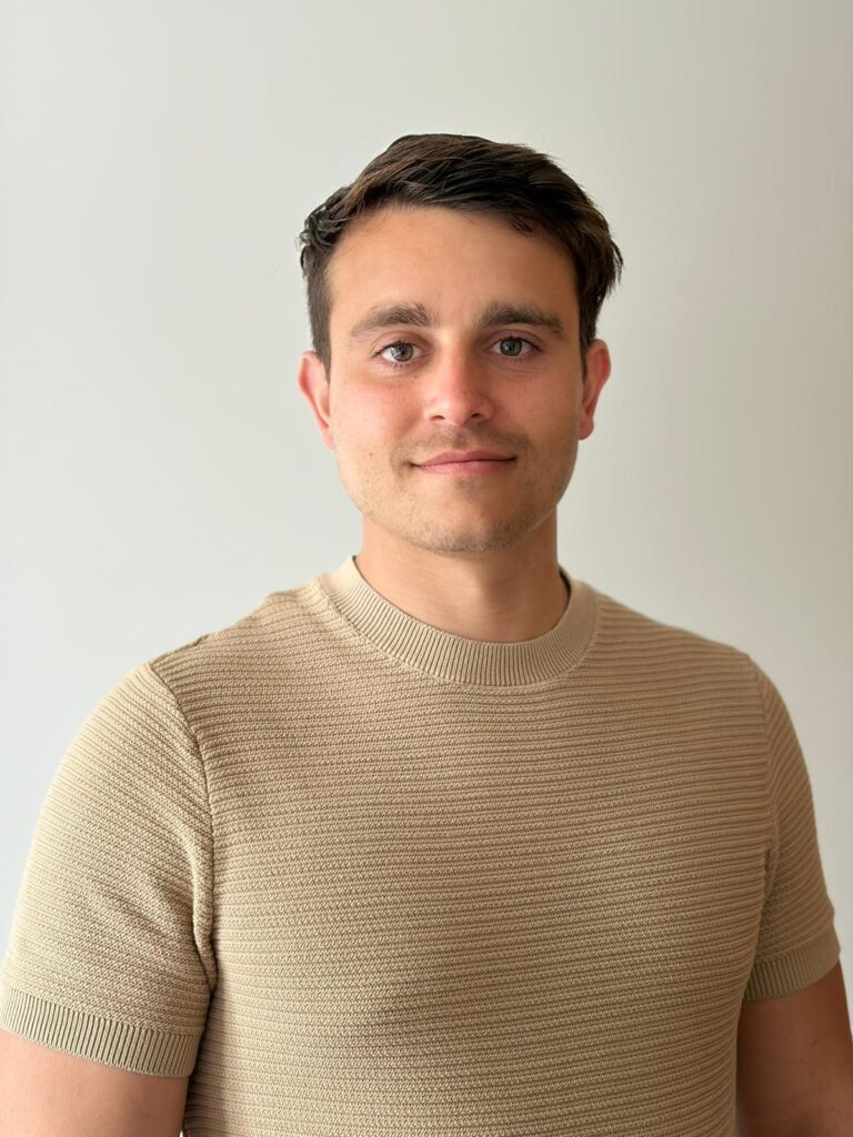 whatsapp image 2026 04 15 at 12.02.51